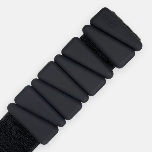 Mustad jalaraskused ja käeraskused. 